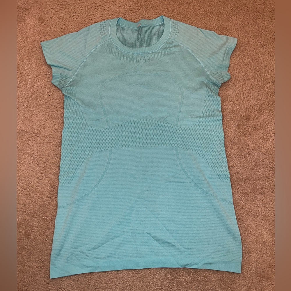 Light Blue/Aqua/Teal Lululemon 🍋 Swiftly Short Sleeve | Size 8